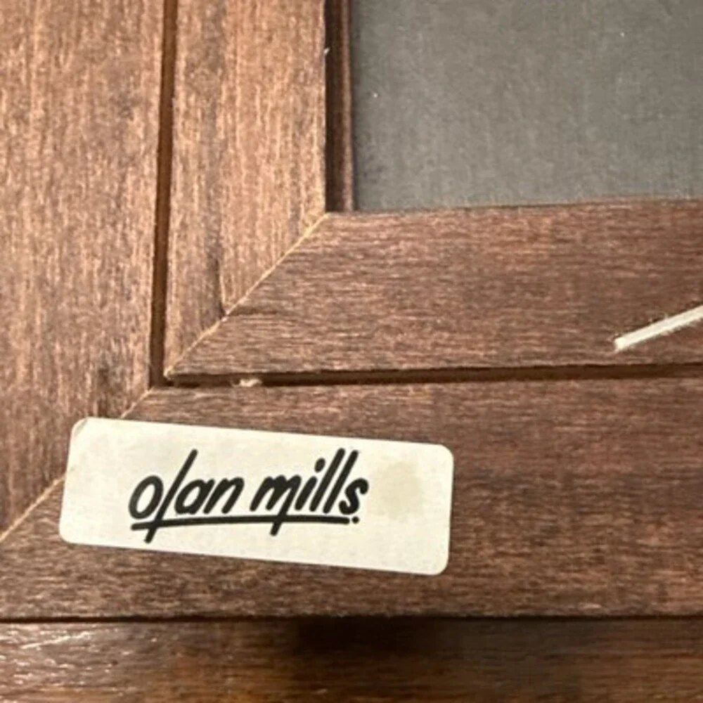 Vintage Olan Mills 5”x7” Solid Wood Picture Frames Set Of 2